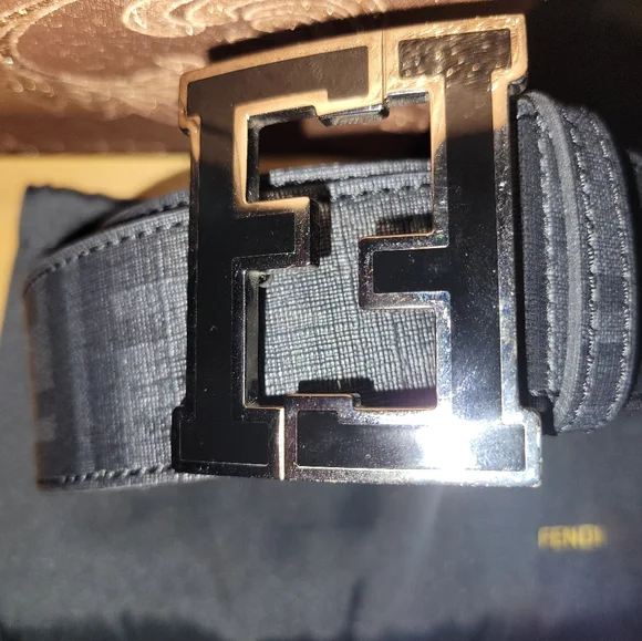 FENDI Men's Belt in Black - Picture 9 of 10